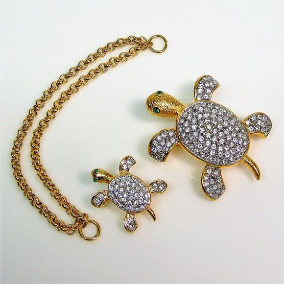 Joan Rivers TURTLE + BABY TURTLE PAVE CRYSTAL PINS Brooch Gold Plate Rhinestones - Picture 2 of 8